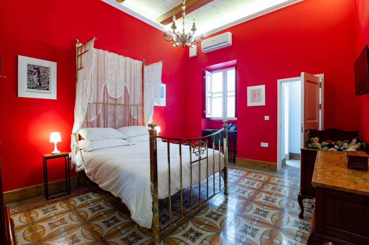 Hotel Monreal Boutique Townhouse - R024Rm4 Paola Exteriér fotografie