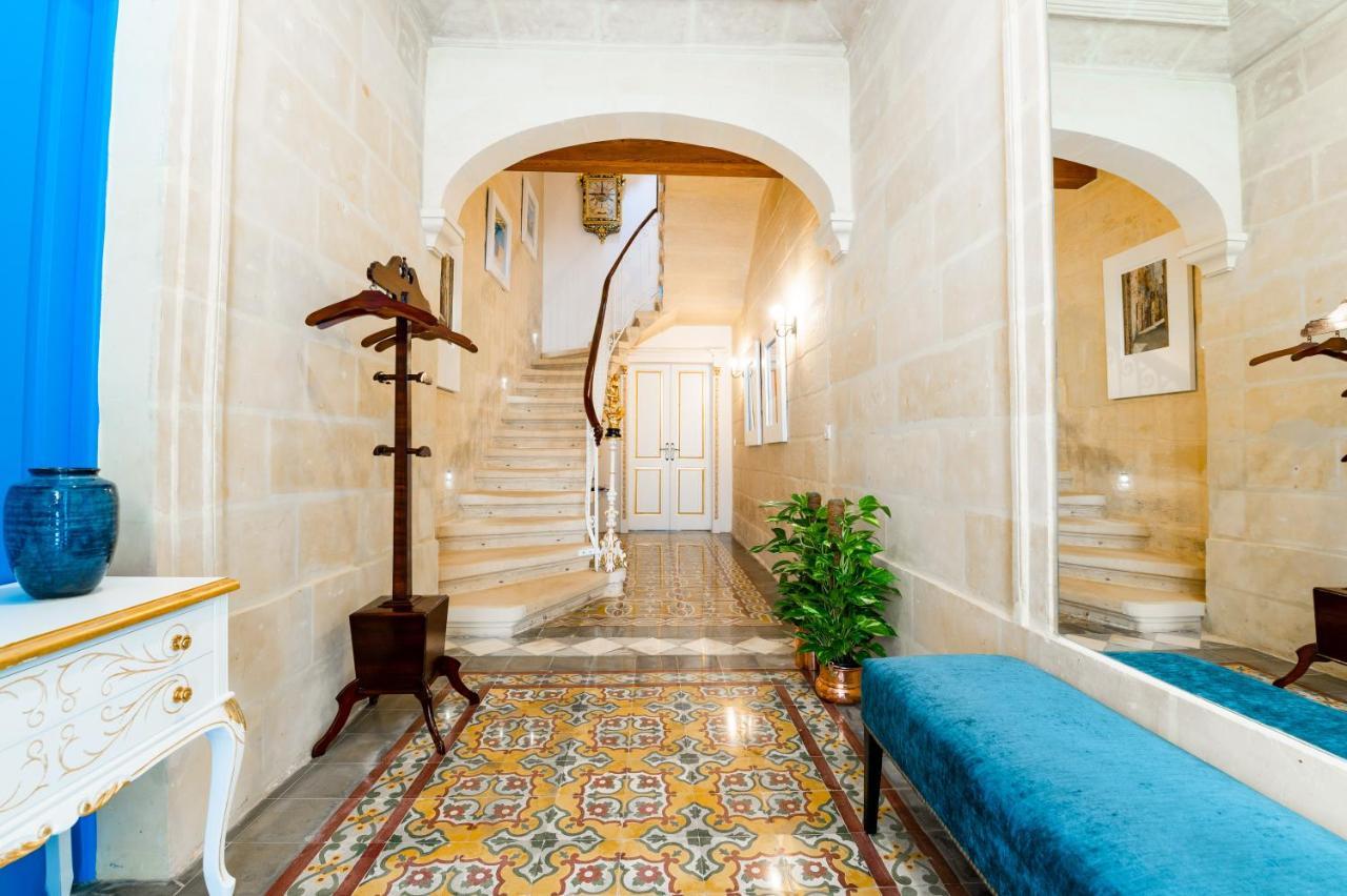 Hotel Monreal Boutique Townhouse - R024Rm4 Paola Exteriér fotografie