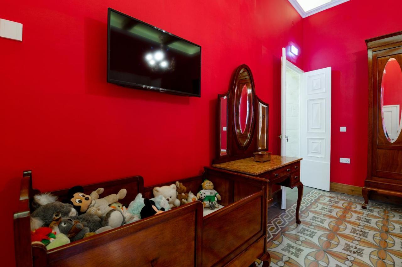 Hotel Monreal Boutique Townhouse - R024Rm4 Paola Exteriér fotografie